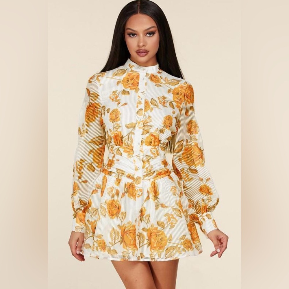 L'ATISTE White and Yellow Floral Long-Sleeve Mini Dress